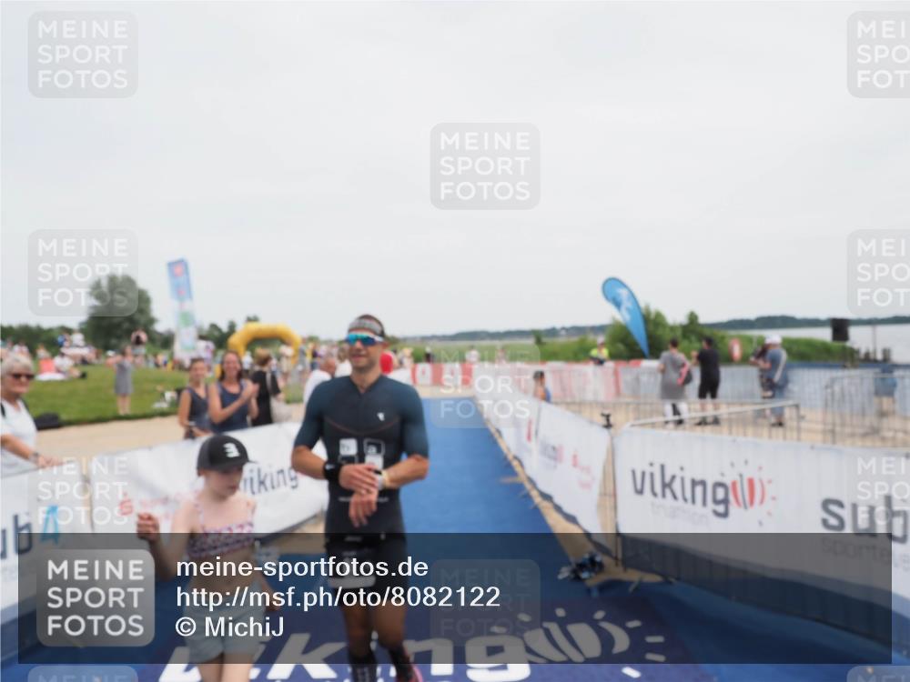 22.06.2025 - Viking Triathlon MichiJ http://msf.ph/oto/8082122 22.06.2025 14:30:37 Ziel 81 meine-sportfotos.de