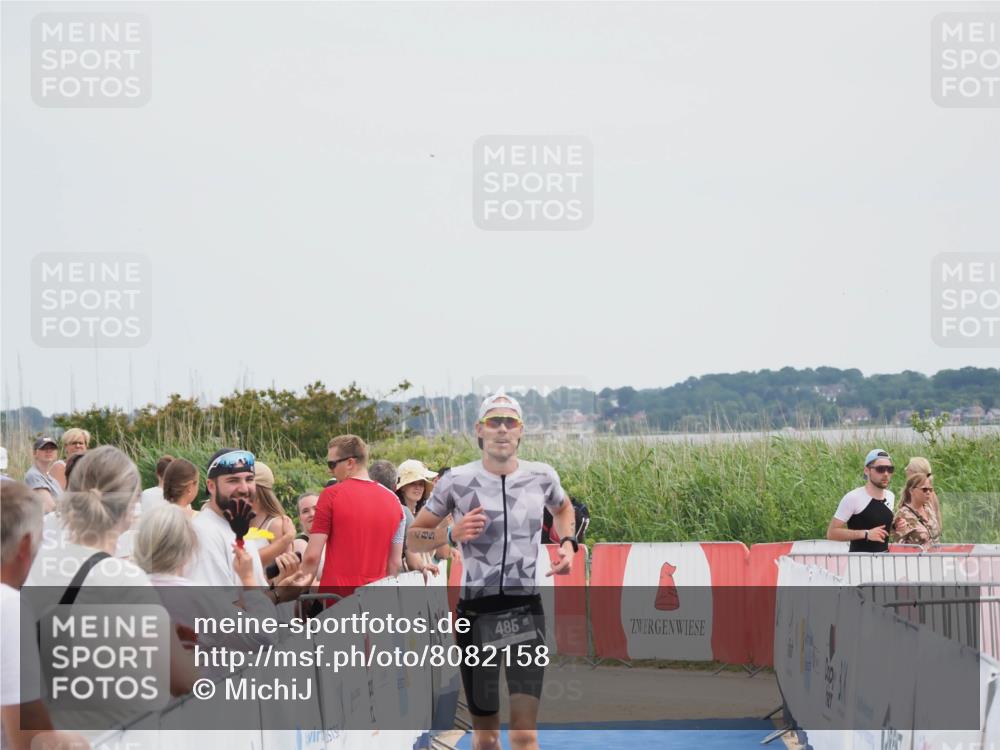 22.06.2025 - Viking Triathlon MichiJ http://msf.ph/oto/8082158 22.06.2025 14:30:56 Ziel 485 meine-sportfotos.de