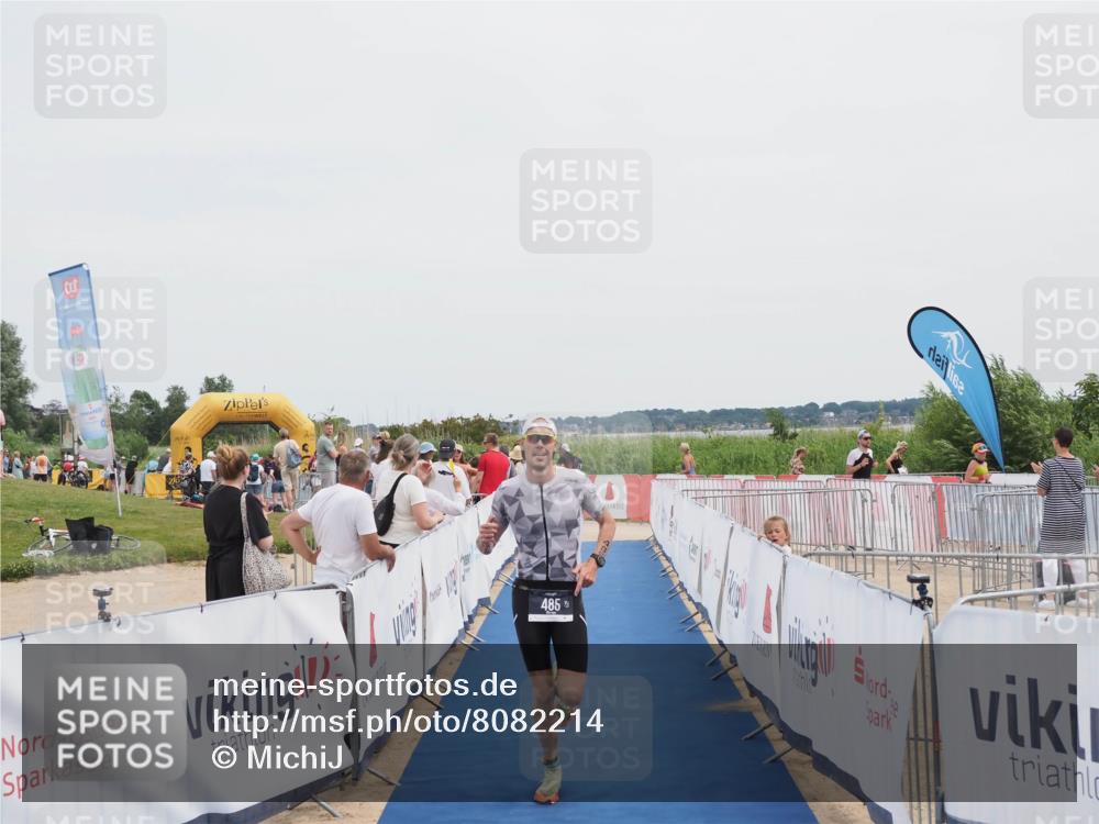 22.06.2025 - Viking Triathlon MichiJ http://msf.ph/oto/8082214 22.06.2025 14:30:58 Ziel 485 meine-sportfotos.de