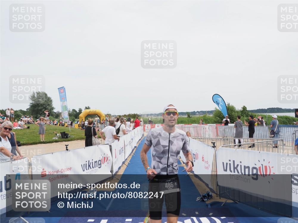22.06.2025 - Viking Triathlon MichiJ http://msf.ph/oto/8082247 22.06.2025 14:30:59 Ziel 485 meine-sportfotos.de