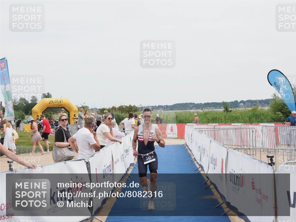 22.06.2025 - Viking Triathlon MichiJ http://msf.ph/oto/8082316 22.06.2025 14:31:10 Ziel 340 meine-sportfotos.de