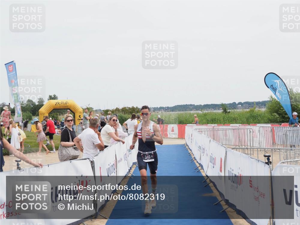 22.06.2025 - Viking Triathlon MichiJ http://msf.ph/oto/8082319 22.06.2025 14:31:11 Ziel 340 meine-sportfotos.de