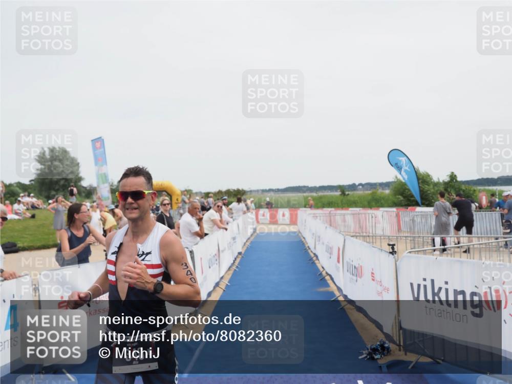 22.06.2025 - Viking Triathlon MichiJ http://msf.ph/oto/8082360 22.06.2025 14:31:12 Ziel 340 meine-sportfotos.de