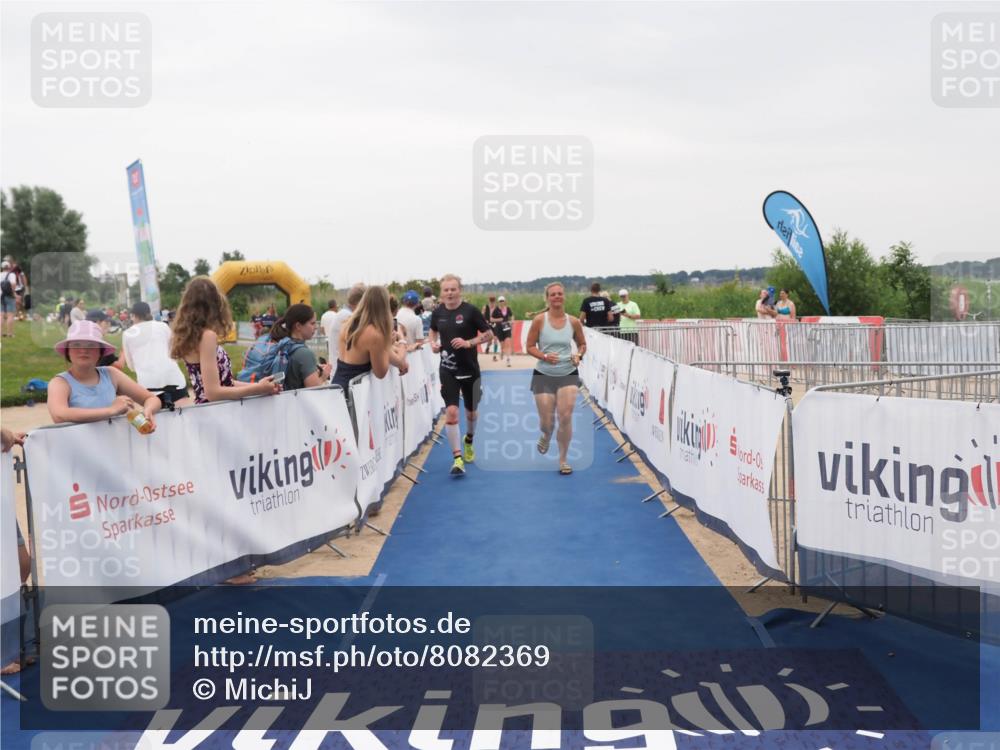 22.06.2025 - Viking Triathlon MichiJ http://msf.ph/oto/8082369 22.06.2025 16:01:28 Ziel 291, 619 meine-sportfotos.de