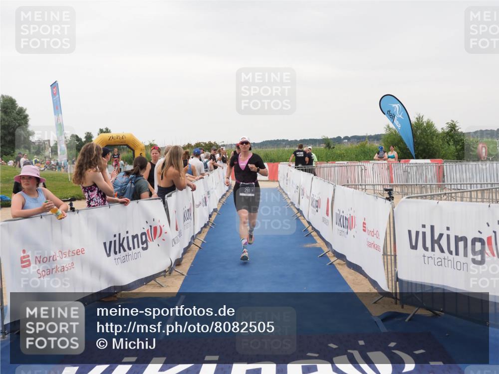22.06.2025 - Viking Triathlon MichiJ http://msf.ph/oto/8082505 22.06.2025 16:01:32 Ziel 291, 543, 619 meine-sportfotos.de