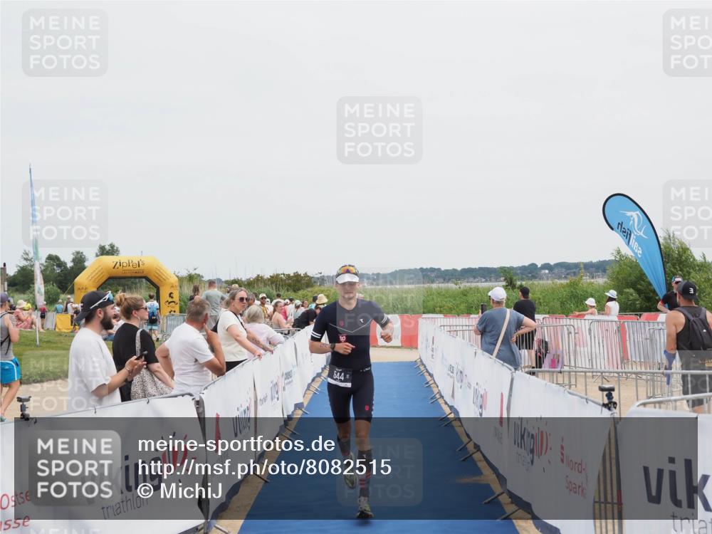 22.06.2025 - Viking Triathlon MichiJ http://msf.ph/oto/8082515 22.06.2025 14:33:07 Ziel 90, 544 meine-sportfotos.de