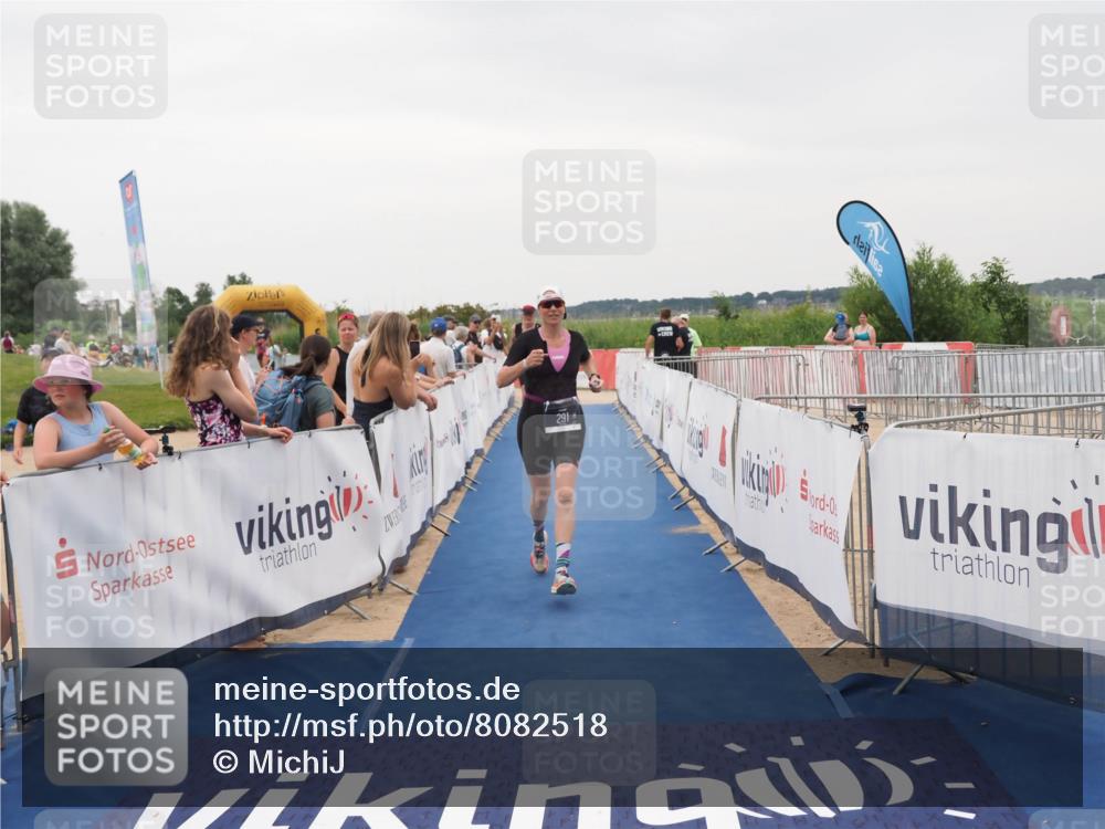 22.06.2025 - Viking Triathlon MichiJ http://msf.ph/oto/8082518 22.06.2025 16:01:33 Ziel 291, 543, 619 meine-sportfotos.de