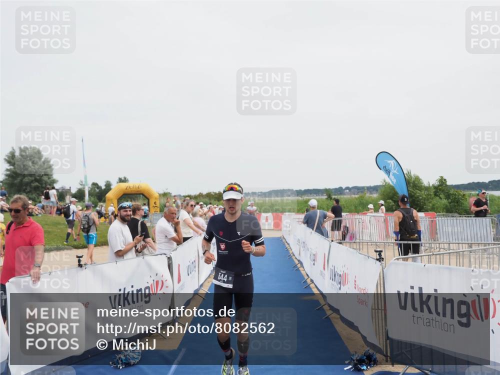 22.06.2025 - Viking Triathlon MichiJ http://msf.ph/oto/8082562 22.06.2025 14:33:08 Ziel 90, 544 meine-sportfotos.de