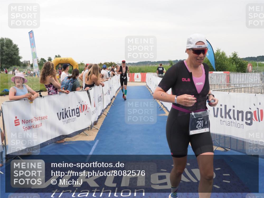 22.06.2025 - Viking Triathlon MichiJ http://msf.ph/oto/8082576 22.06.2025 16:01:34 Ziel 291, 543, 619 meine-sportfotos.de