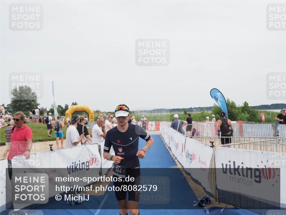 22.06.2025 - Viking Triathlon MichiJ http://msf.ph/oto/8082579 22.06.2025 14:33:08 Ziel 90, 544 meine-sportfotos.de
