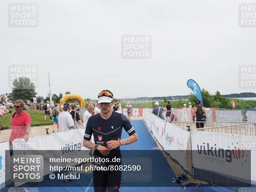 22.06.2025 - Viking Triathlon MichiJ http://msf.ph/oto/8082590 22.06.2025 14:33:08 Ziel 90, 544 meine-sportfotos.de