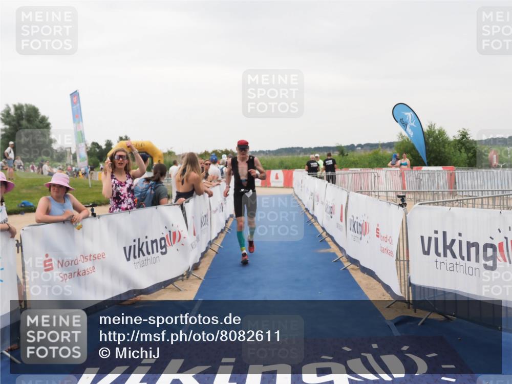 22.06.2025 - Viking Triathlon MichiJ http://msf.ph/oto/8082611 22.06.2025 16:01:36 Ziel 291, 543 meine-sportfotos.de