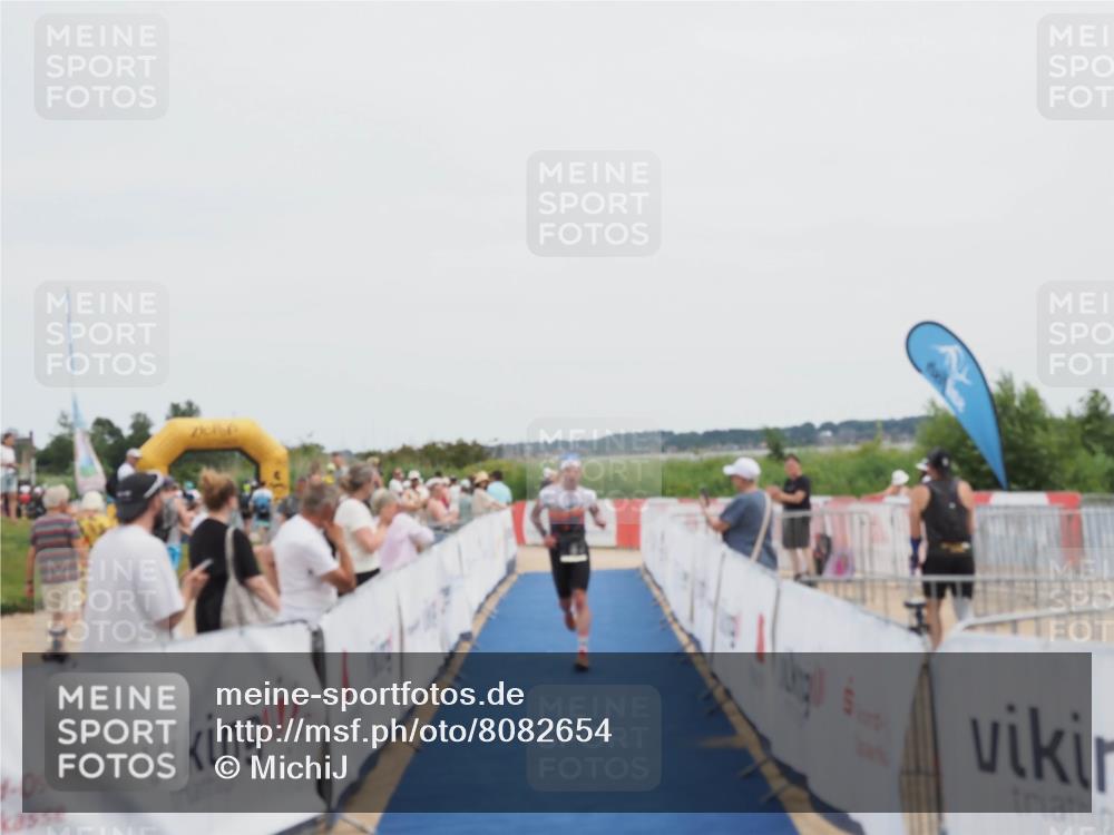 22.06.2025 - Viking Triathlon MichiJ http://msf.ph/oto/8082654 22.06.2025 14:33:11 Ziel 90, 544 meine-sportfotos.de
