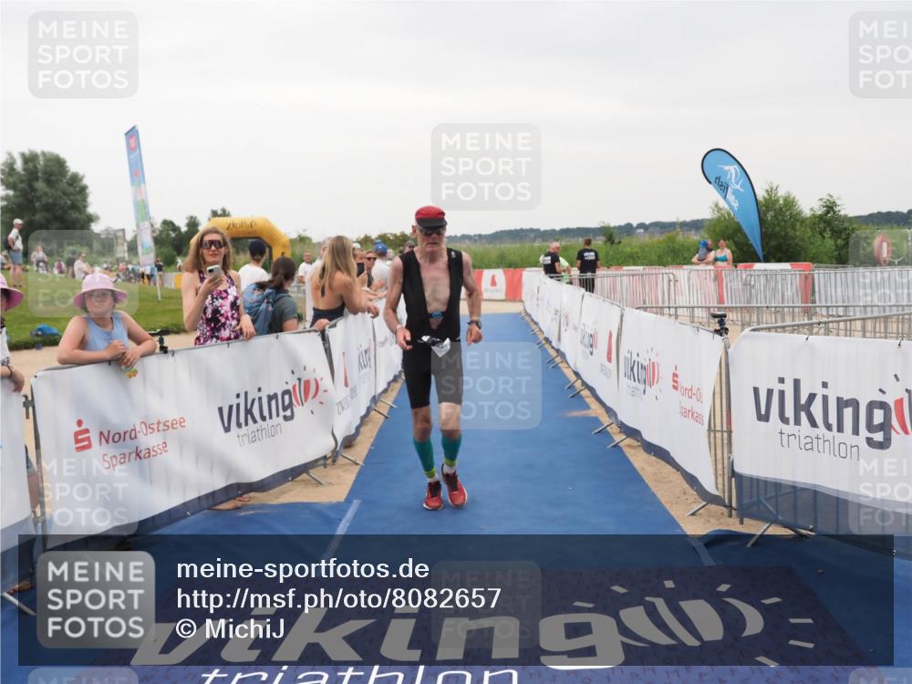 22.06.2025 - Viking Triathlon MichiJ http://msf.ph/oto/8082657 22.06.2025 16:01:37 Ziel 291, 543 meine-sportfotos.de