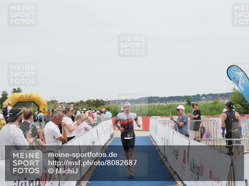 22.06.2025 - Viking Triathlon MichiJ http://msf.ph/oto/8082687 22.06.2025 14:33:12 Ziel 90, 544 meine-sportfotos.de