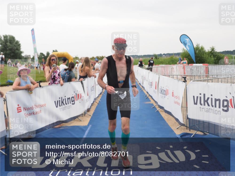 22.06.2025 - Viking Triathlon MichiJ http://msf.ph/oto/8082701 22.06.2025 16:01:38 Ziel 543 meine-sportfotos.de