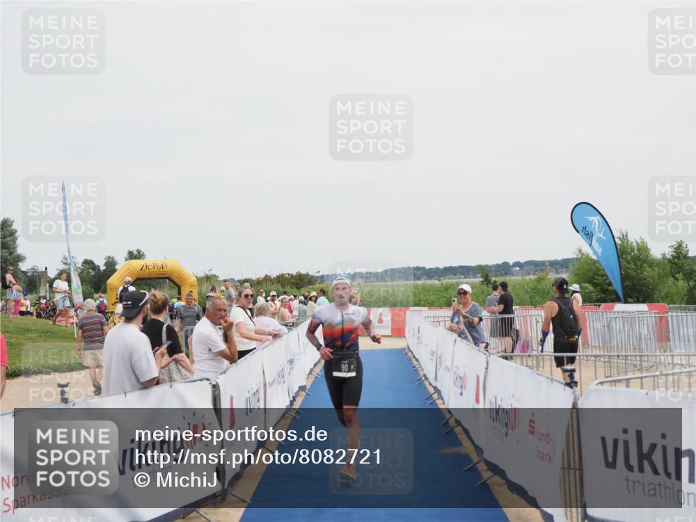 22.06.2025 - Viking Triathlon MichiJ http://msf.ph/oto/8082721 22.06.2025 14:33:12 Ziel 90, 544 meine-sportfotos.de