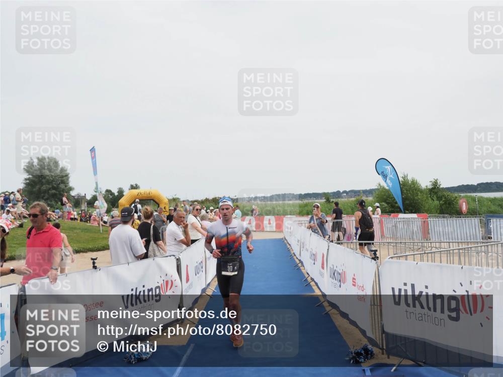 22.06.2025 - Viking Triathlon MichiJ http://msf.ph/oto/8082750 22.06.2025 14:33:13 Ziel 90 meine-sportfotos.de