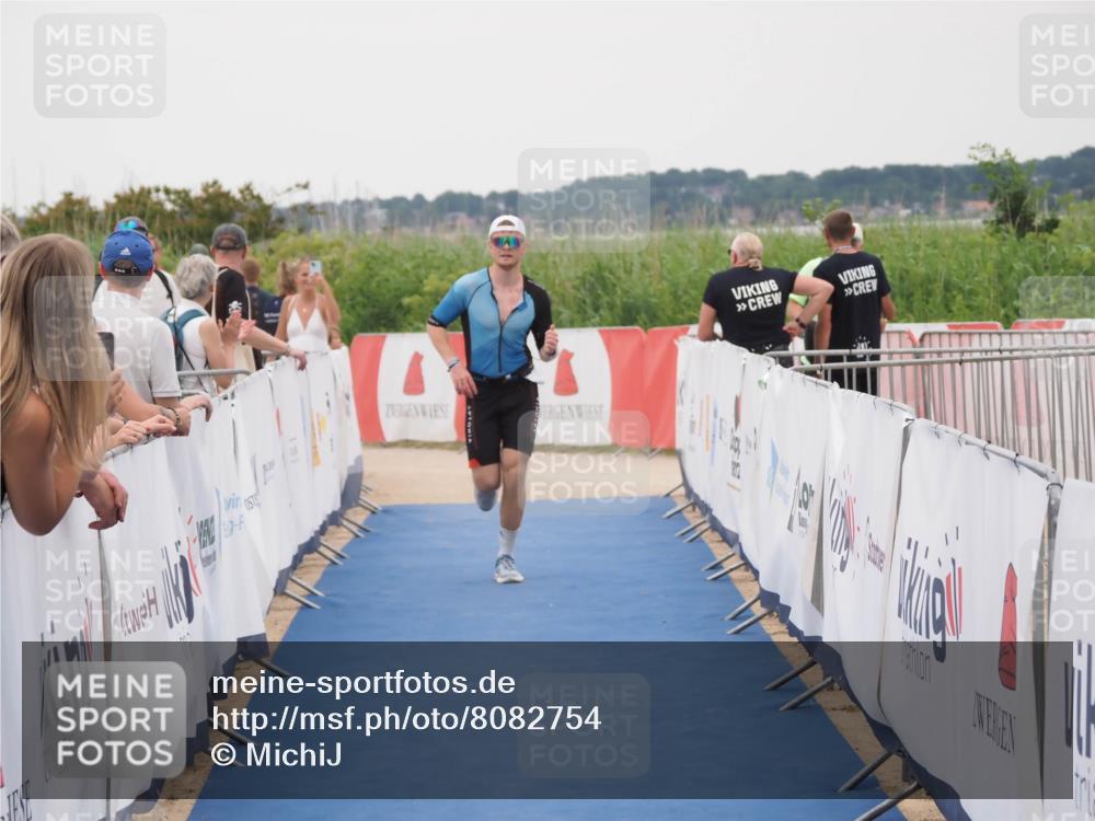 22.06.2025 - Viking Triathlon MichiJ http://msf.ph/oto/8082754 22.06.2025 16:01:44 Ziel 121 meine-sportfotos.de