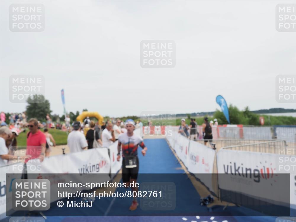 22.06.2025 - Viking Triathlon MichiJ http://msf.ph/oto/8082761 22.06.2025 14:33:13 Ziel 90 meine-sportfotos.de