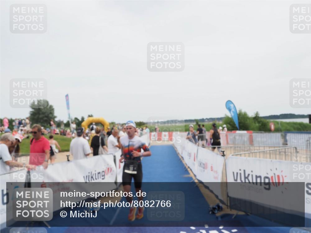 22.06.2025 - Viking Triathlon MichiJ http://msf.ph/oto/8082766 22.06.2025 14:33:13 Ziel 90 meine-sportfotos.de