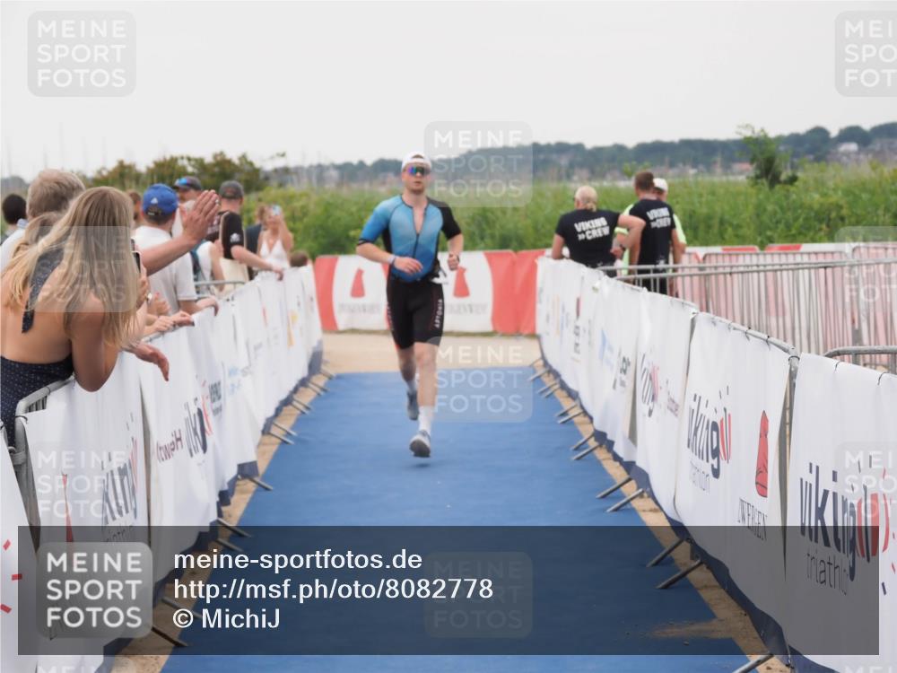 22.06.2025 - Viking Triathlon MichiJ http://msf.ph/oto/8082778 22.06.2025 16:01:45 Ziel 121 meine-sportfotos.de