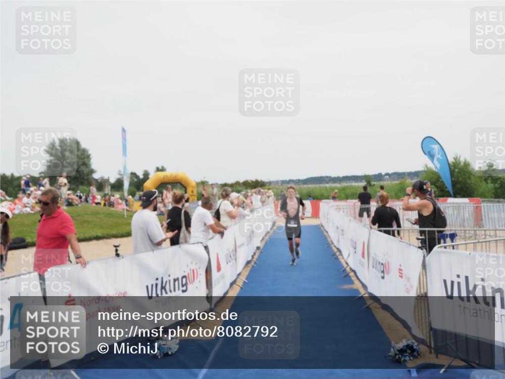22.06.2025 - Viking Triathlon MichiJ http://msf.ph/oto/8082792 22.06.2025 14:33:44 Ziel 152, 189 meine-sportfotos.de