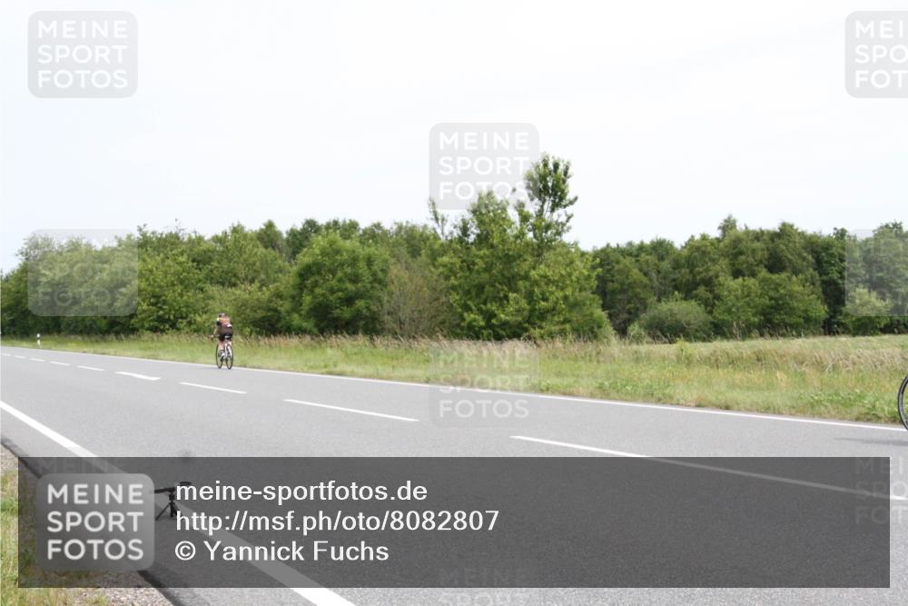 22.06.2025 - Viking Triathlon Yannick Fuchs http://msf.ph/oto/8082807 22.06.2025 12:49:03 Radfahren 50, 141, 165, 379 meine-sportfotos.de