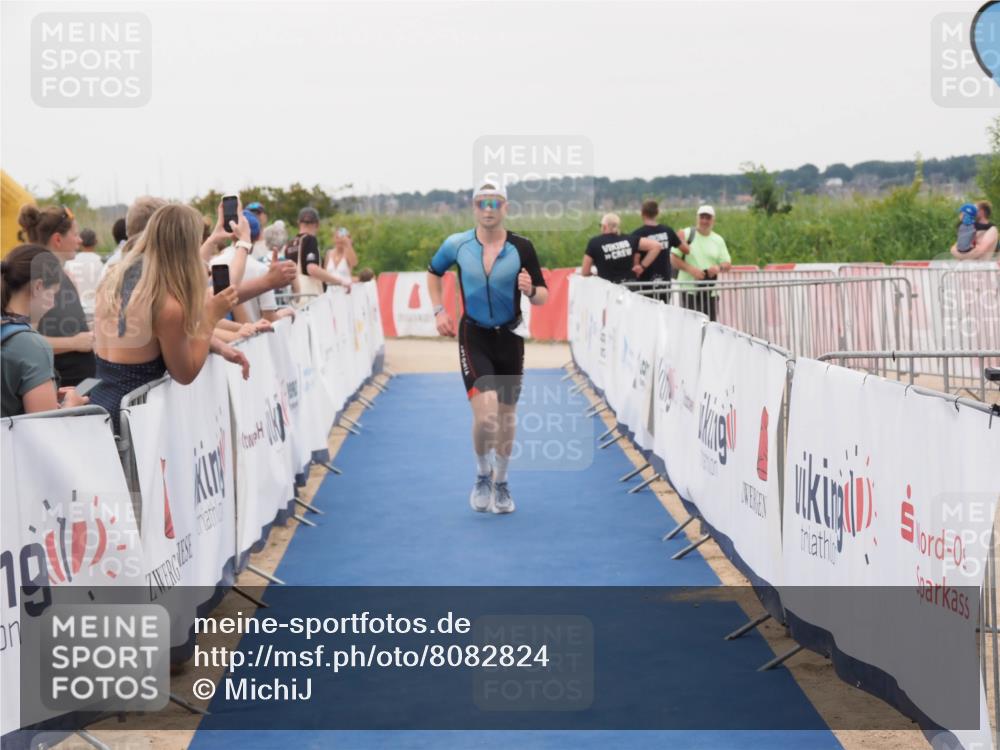 22.06.2025 - Viking Triathlon MichiJ http://msf.ph/oto/8082824 22.06.2025 16:01:46 Ziel 121 meine-sportfotos.de