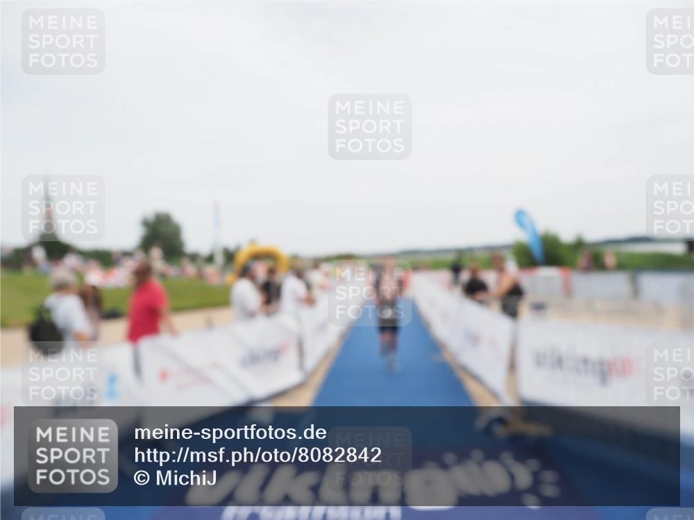 22.06.2025 - Viking Triathlon MichiJ http://msf.ph/oto/8082842 22.06.2025 14:33:45 Ziel 152, 189 meine-sportfotos.de