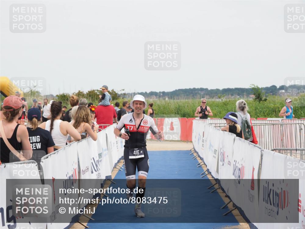 22.06.2025 - Viking Triathlon MichiJ http://msf.ph/oto/8083475 22.06.2025 14:49:08 Ziel 416 meine-sportfotos.de