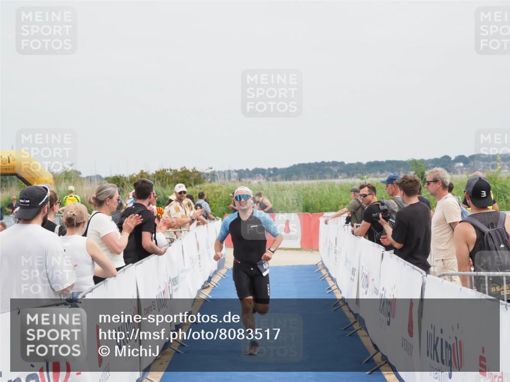 22.06.2025 - Viking Triathlon MichiJ http://msf.ph/oto/8083517 22.06.2025 14:41:10 Ziel 458 meine-sportfotos.de