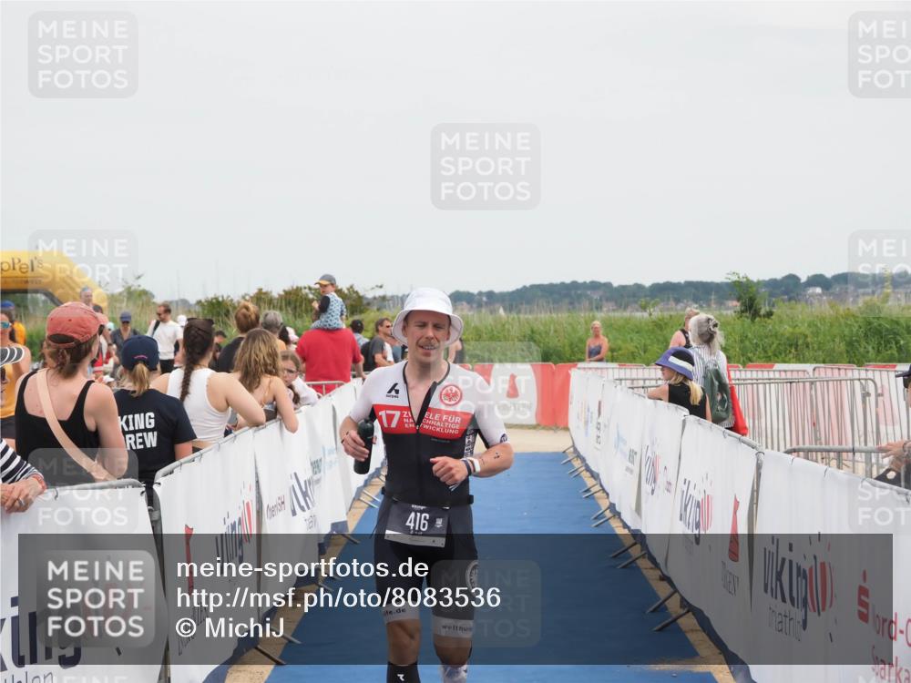 22.06.2025 - Viking Triathlon MichiJ http://msf.ph/oto/8083536 22.06.2025 14:49:09 Ziel 416 meine-sportfotos.de
