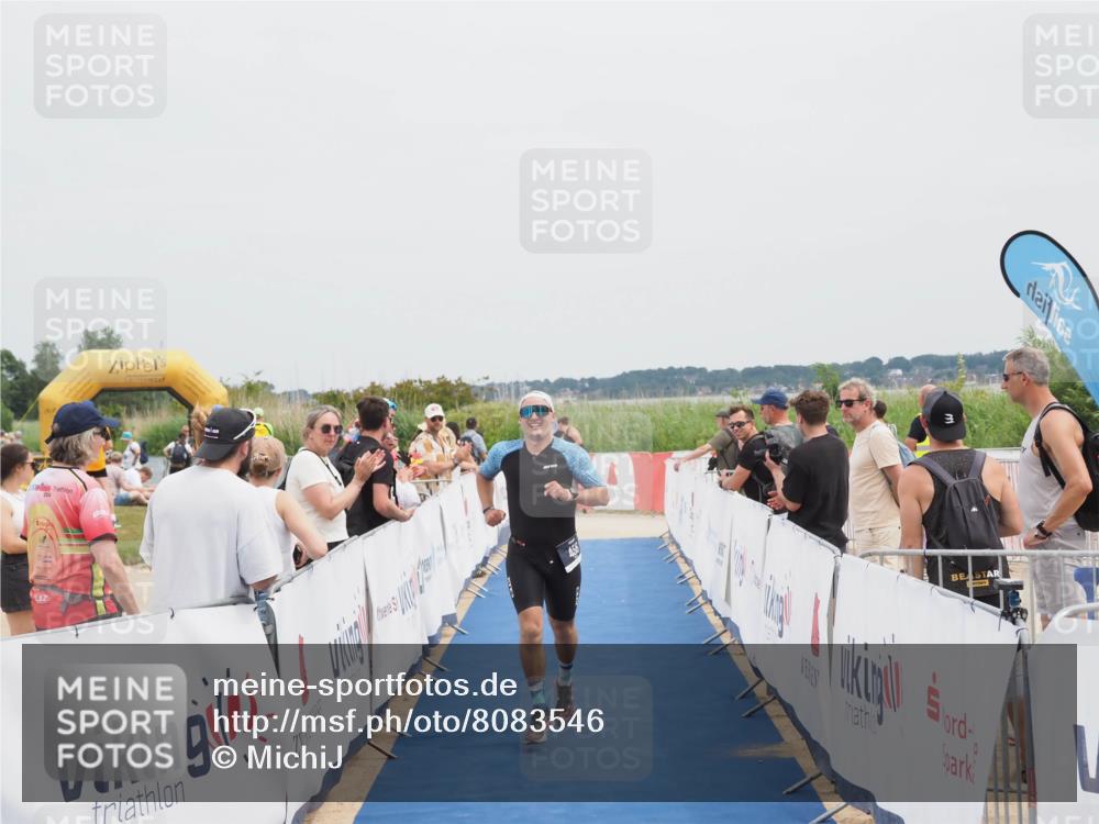 22.06.2025 - Viking Triathlon MichiJ http://msf.ph/oto/8083546 22.06.2025 14:41:10 Ziel 458 meine-sportfotos.de