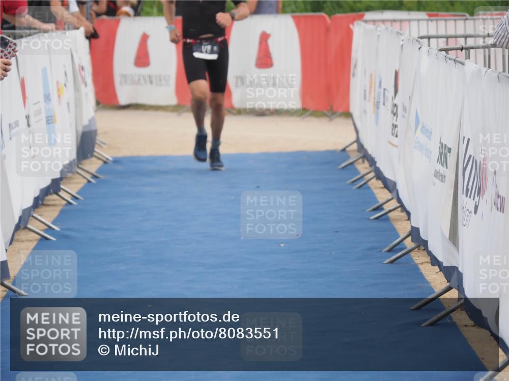 22.06.2025 - Viking Triathlon MichiJ http://msf.ph/oto/8083551 22.06.2025 14:49:31 Ziel 176 meine-sportfotos.de