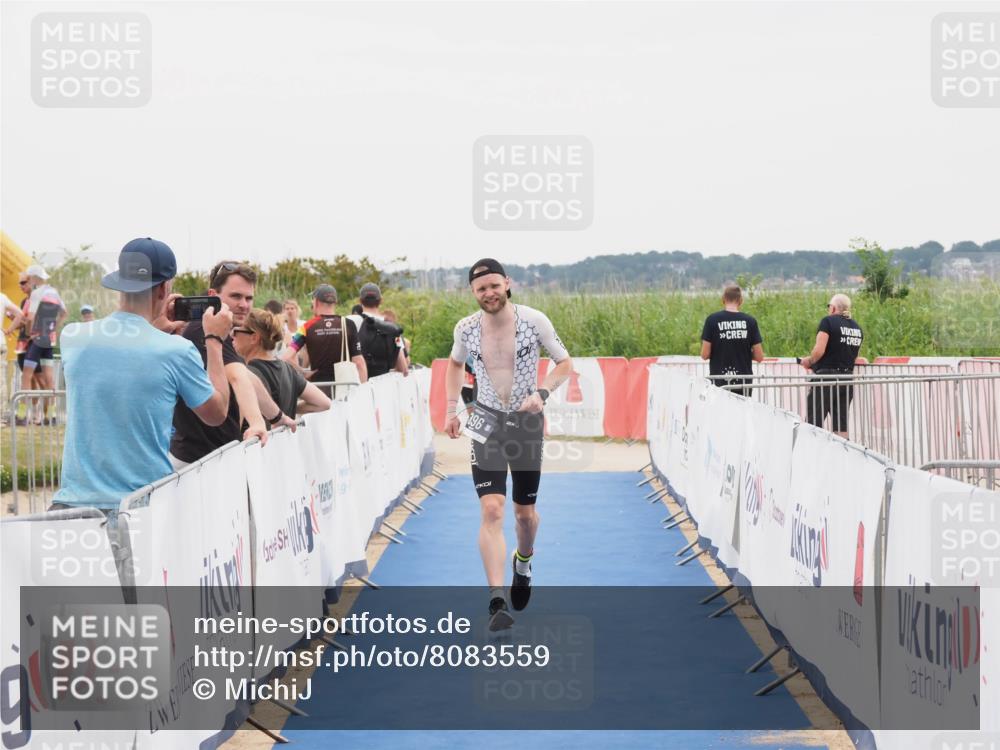 22.06.2025 - Viking Triathlon MichiJ http://msf.ph/oto/8083559 22.06.2025 16:10:23 Ziel 290, 396, 605 meine-sportfotos.de