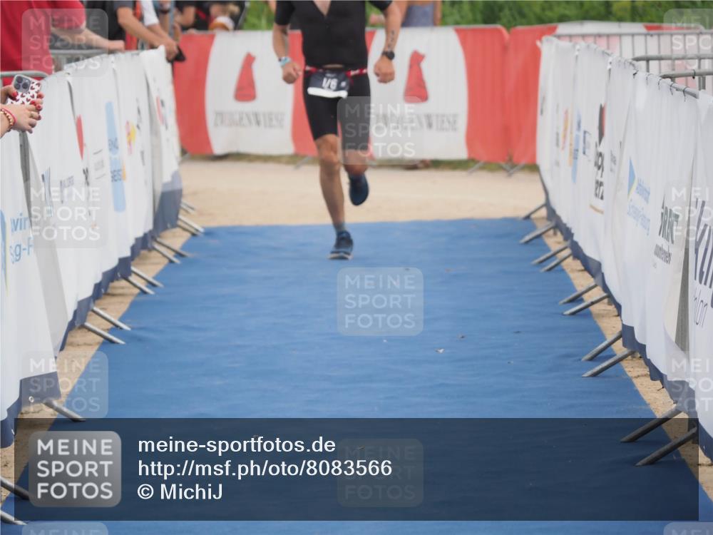 22.06.2025 - Viking Triathlon MichiJ http://msf.ph/oto/8083566 22.06.2025 14:49:32 Ziel 176 meine-sportfotos.de