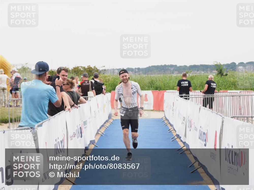 22.06.2025 - Viking Triathlon MichiJ http://msf.ph/oto/8083567 22.06.2025 16:10:23 Ziel 290, 396, 605 meine-sportfotos.de