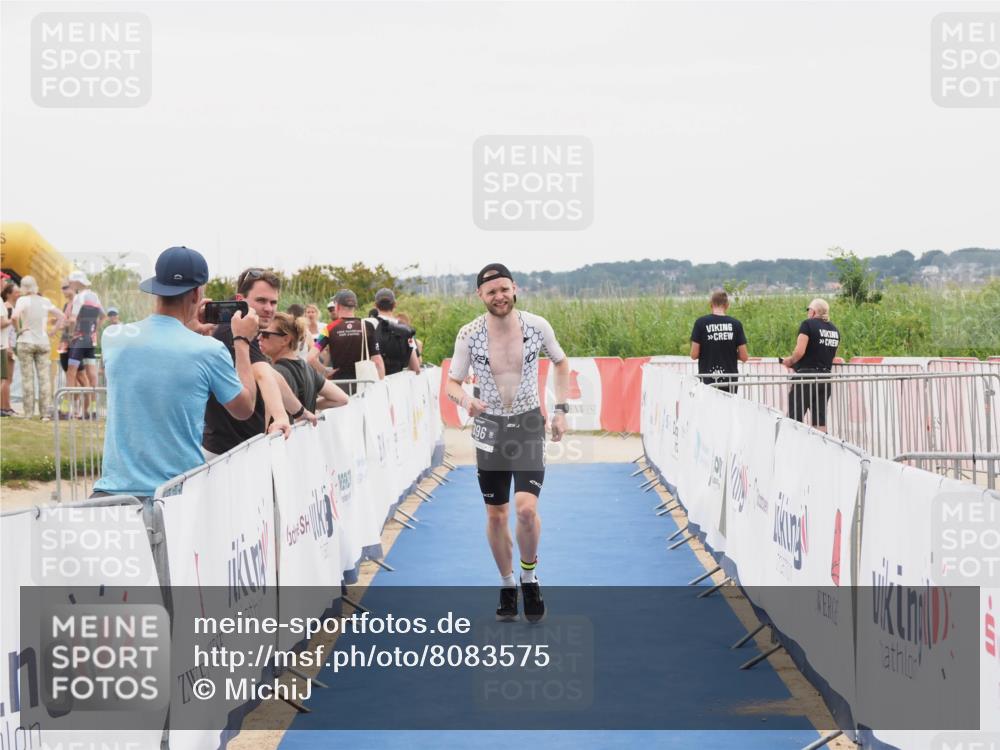 22.06.2025 - Viking Triathlon MichiJ http://msf.ph/oto/8083575 22.06.2025 16:10:23 Ziel 290, 396, 605 meine-sportfotos.de