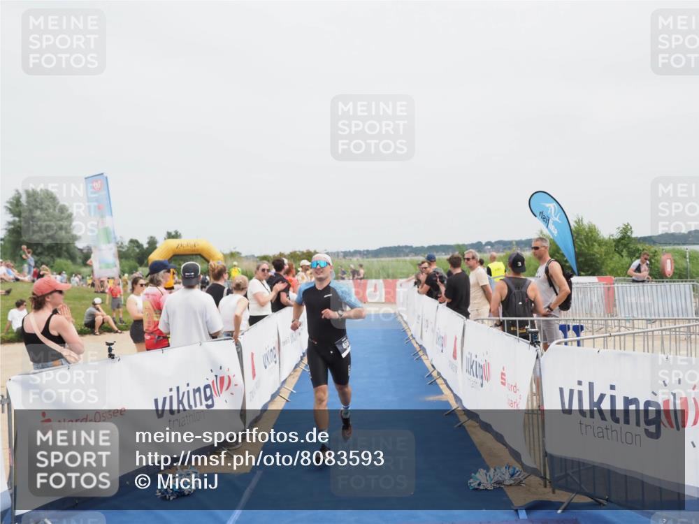 22.06.2025 - Viking Triathlon MichiJ http://msf.ph/oto/8083593 22.06.2025 14:41:11 Ziel 458 meine-sportfotos.de