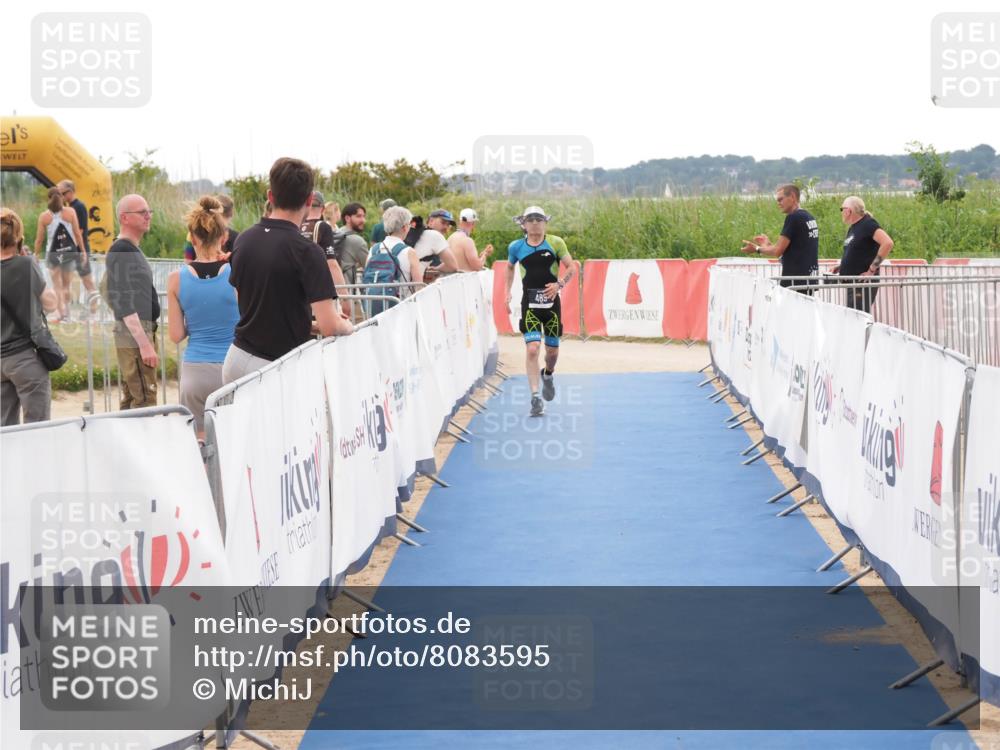 22.06.2025 - Viking Triathlon MichiJ http://msf.ph/oto/8083595 22.06.2025 16:17:38 Ziel 489 meine-sportfotos.de