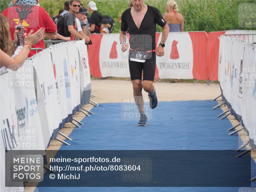 22.06.2025 - Viking Triathlon MichiJ http://msf.ph/oto/8083604 22.06.2025 14:49:32 Ziel 176 meine-sportfotos.de