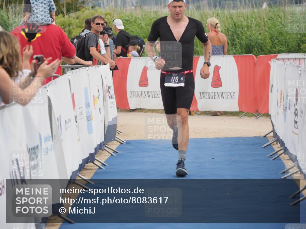 22.06.2025 - Viking Triathlon MichiJ http://msf.ph/oto/8083617 22.06.2025 14:49:33 Ziel 176 meine-sportfotos.de