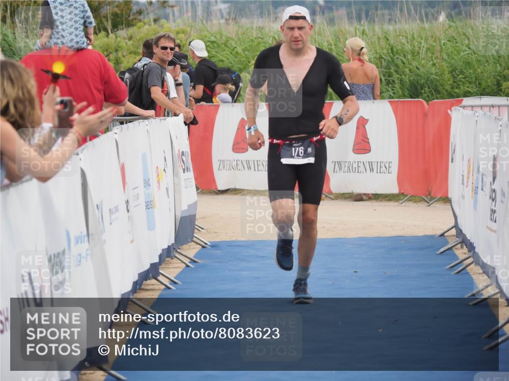 22.06.2025 - Viking Triathlon MichiJ http://msf.ph/oto/8083623 22.06.2025 14:49:33 Ziel 176 meine-sportfotos.de