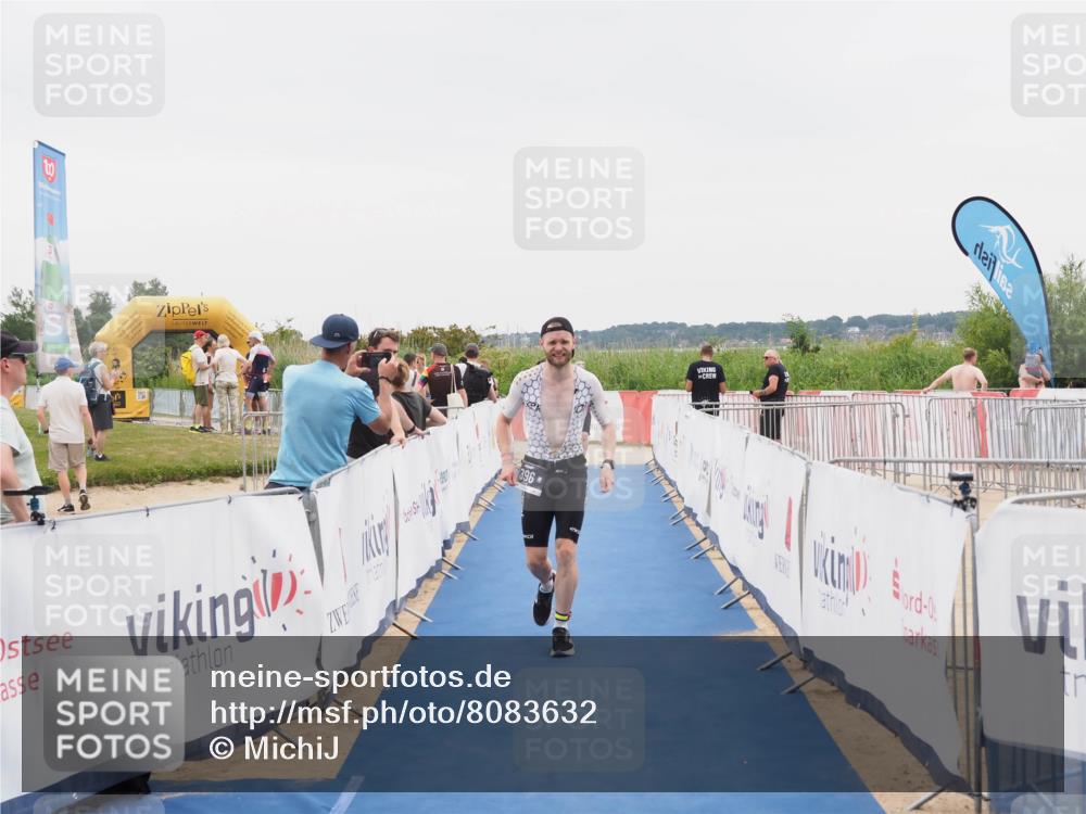 22.06.2025 - Viking Triathlon MichiJ http://msf.ph/oto/8083632 22.06.2025 16:10:24 Ziel 290, 396, 605 meine-sportfotos.de