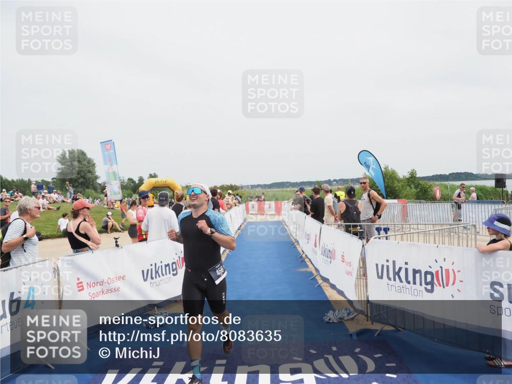 22.06.2025 - Viking Triathlon MichiJ http://msf.ph/oto/8083635 22.06.2025 14:41:12 Ziel 458 meine-sportfotos.de