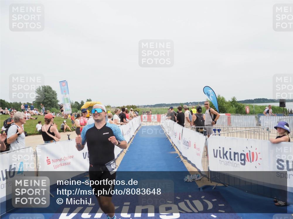 22.06.2025 - Viking Triathlon MichiJ http://msf.ph/oto/8083648 22.06.2025 14:41:12 Ziel 458 meine-sportfotos.de