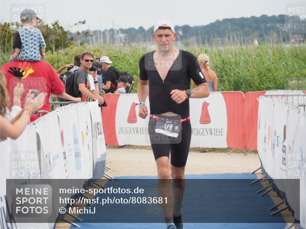 22.06.2025 - Viking Triathlon MichiJ http://msf.ph/oto/8083681 22.06.2025 14:49:34 Ziel 176 meine-sportfotos.de