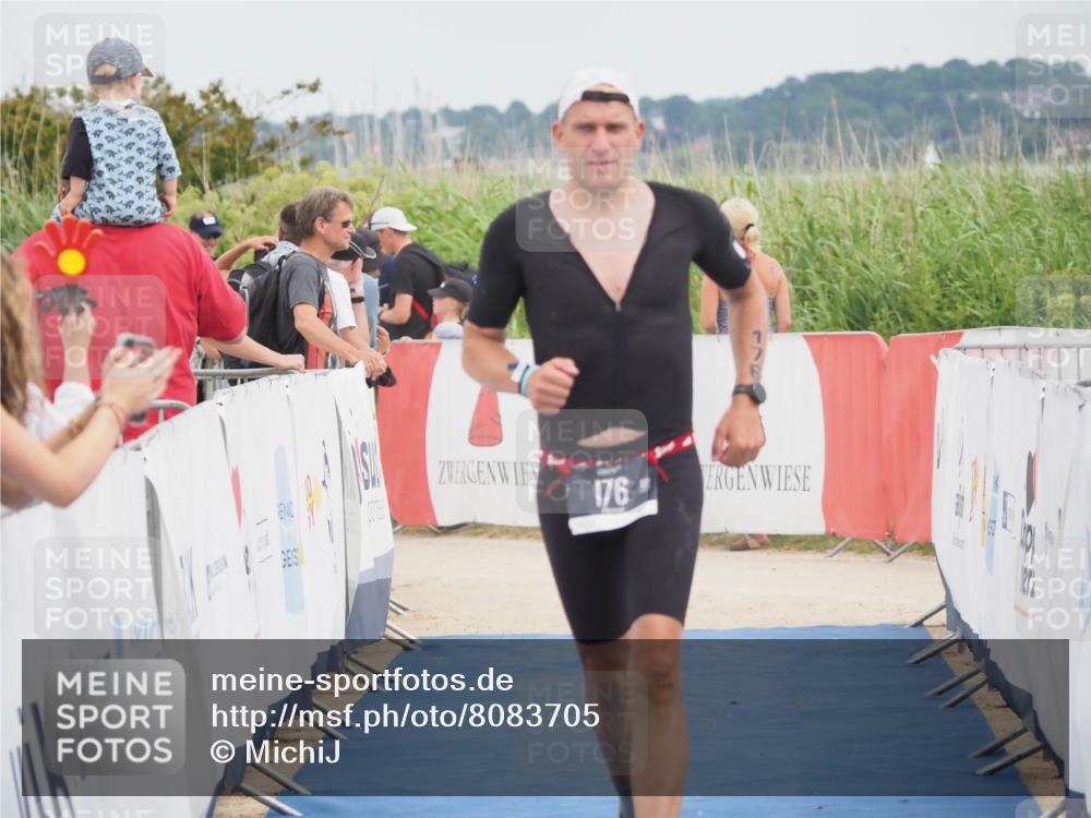 22.06.2025 - Viking Triathlon MichiJ http://msf.ph/oto/8083705 22.06.2025 14:49:34 Ziel 176 meine-sportfotos.de