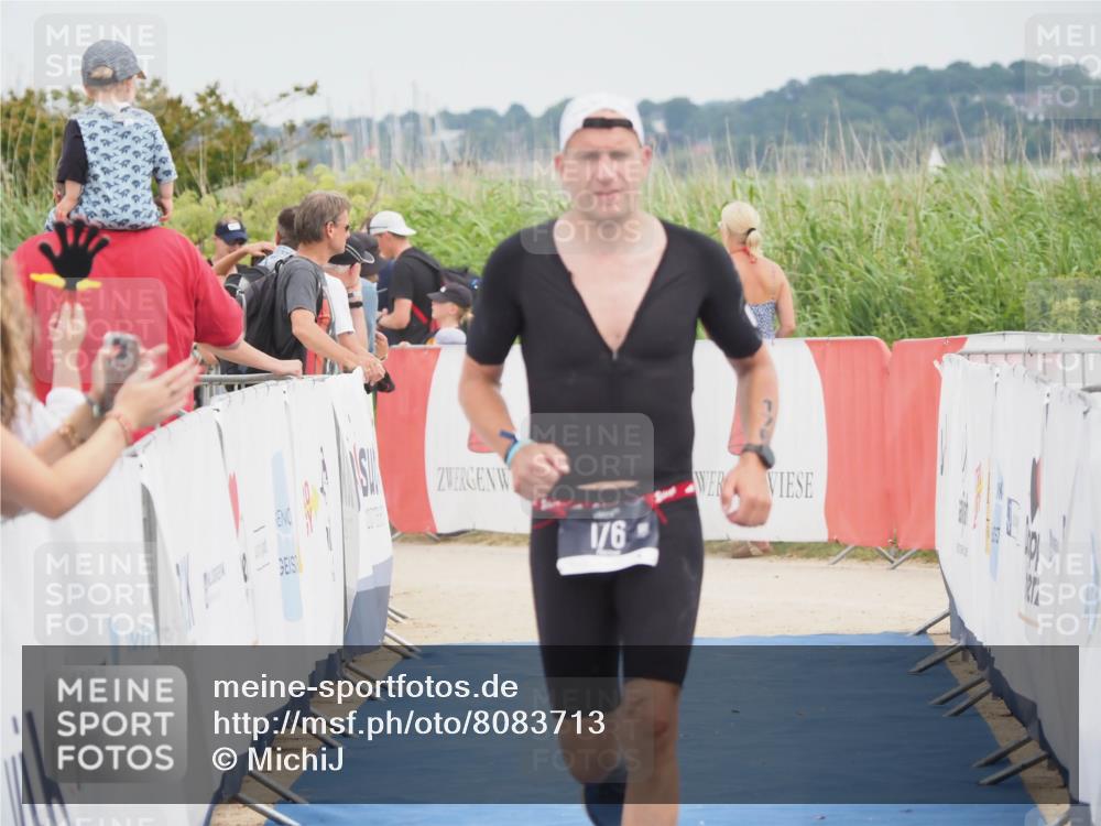 22.06.2025 - Viking Triathlon MichiJ http://msf.ph/oto/8083713 22.06.2025 14:49:34 Ziel 176 meine-sportfotos.de